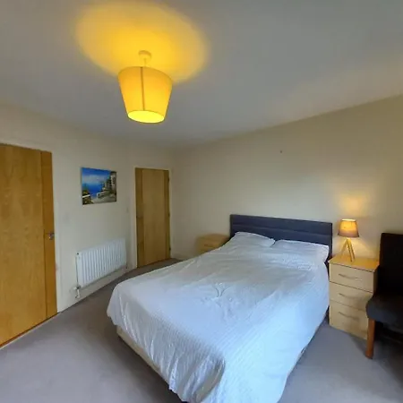 Apartment 2br Beautiful Mins From Seaside And Mountains