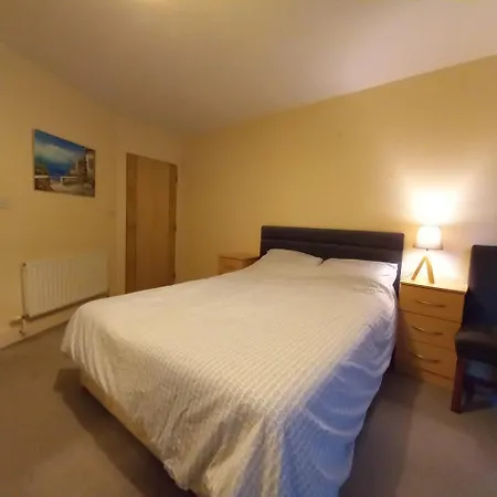アパート 2br Beautiful Mins From Seaside And Mountains ダブリン