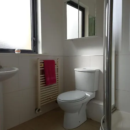 Апартаменты 2br Beautiful Mins From Seaside And Mountains Дублин